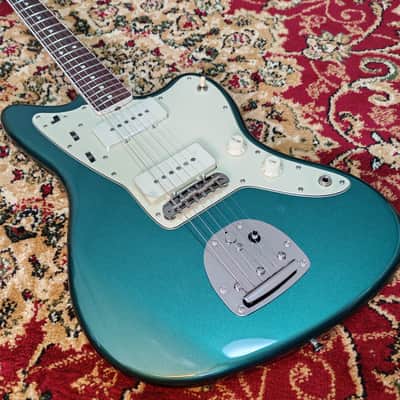 *NEW IN BOX* 2026 Fender Japan FSR Traditional II 60s Jazzmaster Sherwood Green Metallic w/ Matching Head, MIJ JD26 image 8