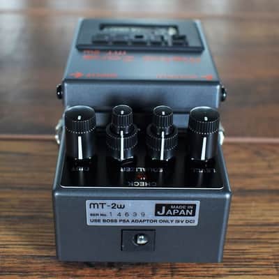 Boss MT-2W Waza Craft Metal Zone Distortion Guitar Effect Pedal image 4