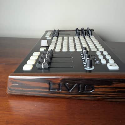 Livid OhmRGB ~2010-2015 - Black Metal and Wood image 7