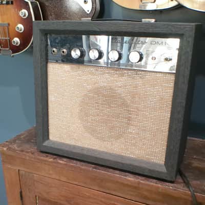 Danelectro DM10 Combo Tube Amp image 2