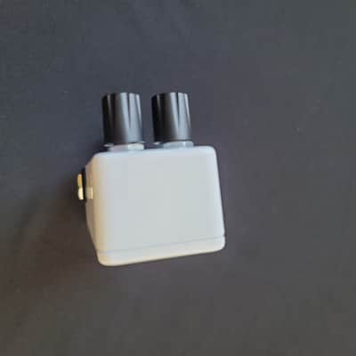 Keeley Compressor Mini Arctic White Made in USA image 8