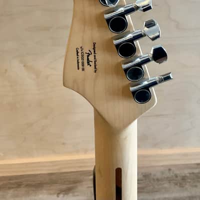 Squier Affinity Series Stratocaster with Maple Fretboard - Brown Sunburst image 6