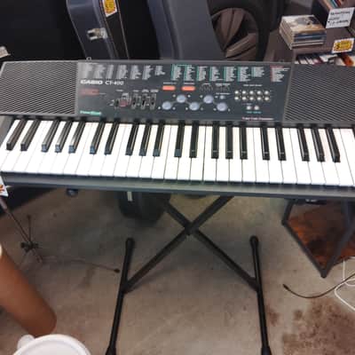 Casio CT 400 with stand - Black