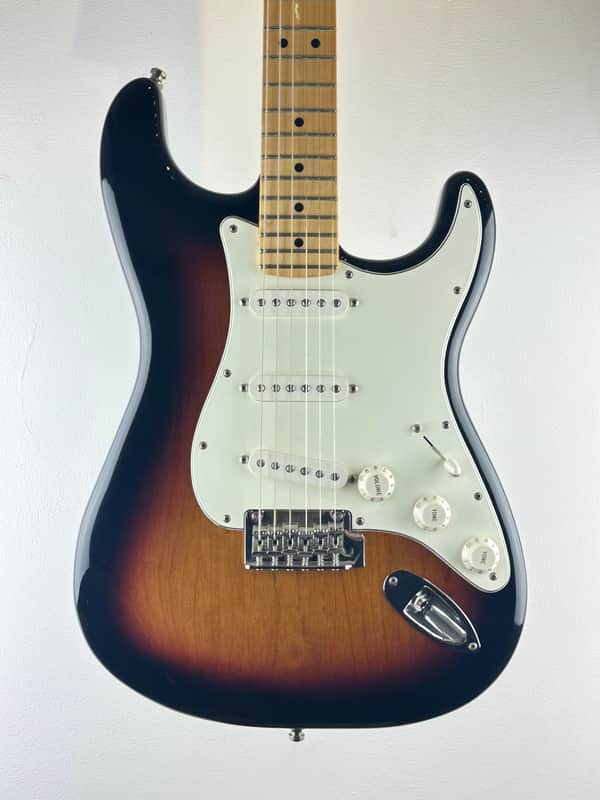 Fender Player Stratocaster Maple Fretboard 2022 3-Color Sunburst Electric Guitar image 1