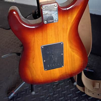 Fender Suona Stratocaster Thinline 2023 - Present Violin Burst image 8