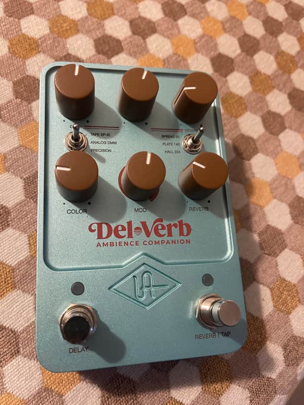 Universal Audio Del verb