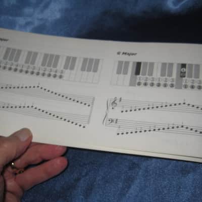 Amsco Publications Original Piano Scale Finder Compact Size 56 Pages image 4