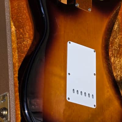 Fender American Vintage "Thin Skin" '59 Stratocaster 2007 - 2017 - 3-Color Sunburst image 9