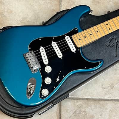 2000 Fender American Stratocaster Aqua Marine Metallic image 3