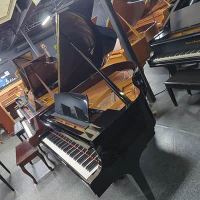 Kawai baby grand piano SN F131669 GL-10 - Polish Ebony image 2