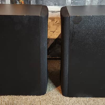 Yamaha Yamaha NS-A526 is a vintage, 2-way passive bookshelf speakers 90s - Black image 6