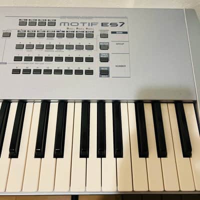 Yamaha Motif ES 7 Production Synthesizer used in mint conditon image 4