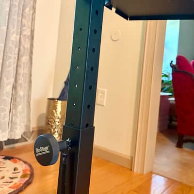 On-Stage KS6150 Compact Midi/Synthesizer Utility Stand image 4