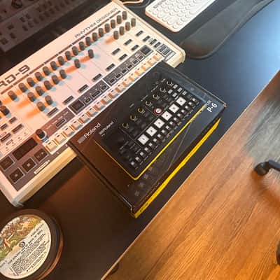 Roland P-6 AIRA Creative Sampler 2024 - Present - Black