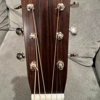 Martin Standard Series HD-28  2018 - 2024 - Natural image 3