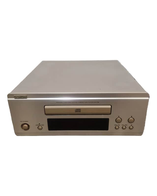 Denon UCD-F88 - CD Player - Silver - Spares or Repair image 1