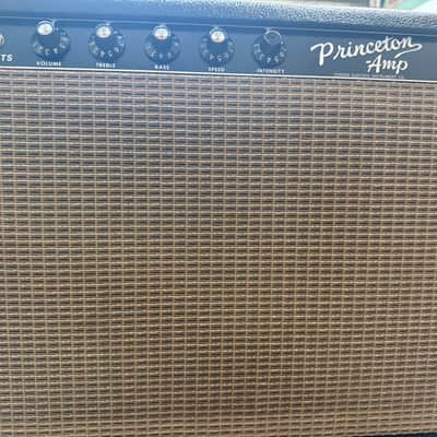 Fender Princeton tube amp image 4