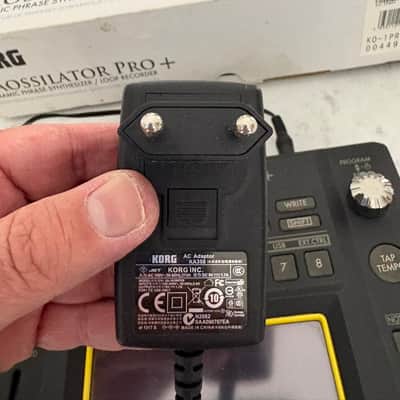 Korg Kaossilator Pro+ Phrase Synthesizer/Looper 2013 - Present - Black image 9