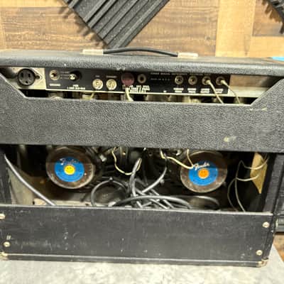 Fender Vibrolux Reverb 2-Channel 35-Watt 2x10" Guitar Combo 1970 - 1980 - Silverface image 6