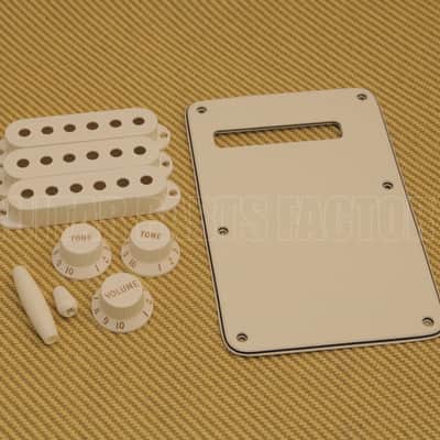 099-1395-000 Genuine Fender Parchment Strat Knob & Cover Accessory Kit