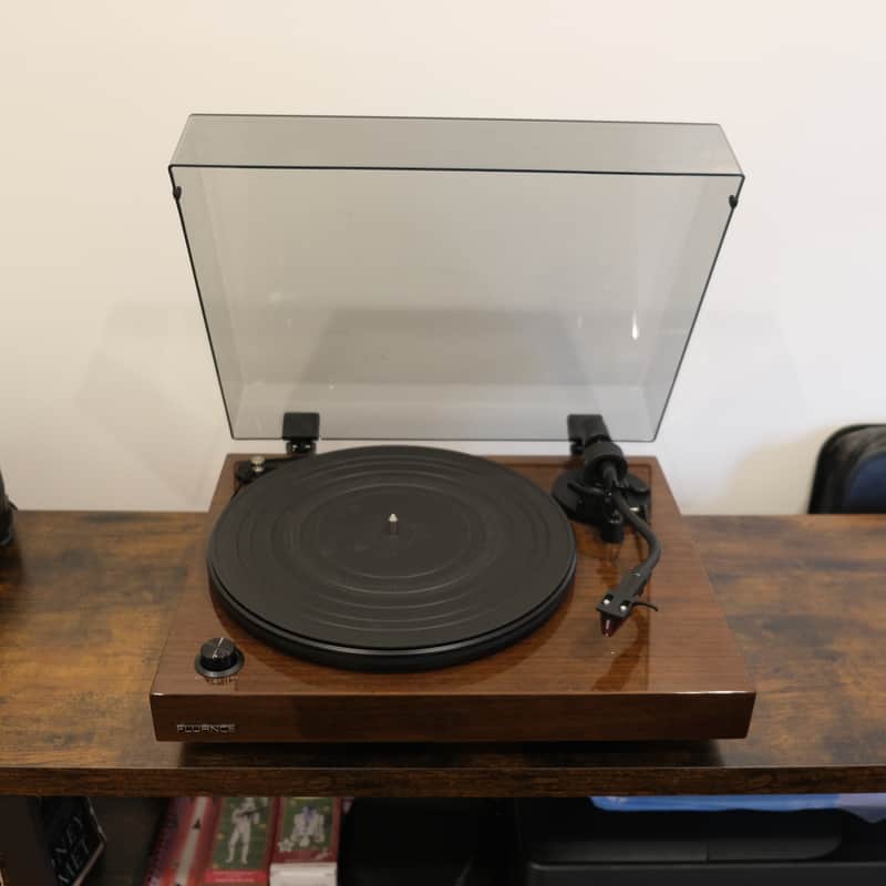 Fluance RT83 Reference Turntable Walnut - Ortofon 2M Red Cartridge - RT83W