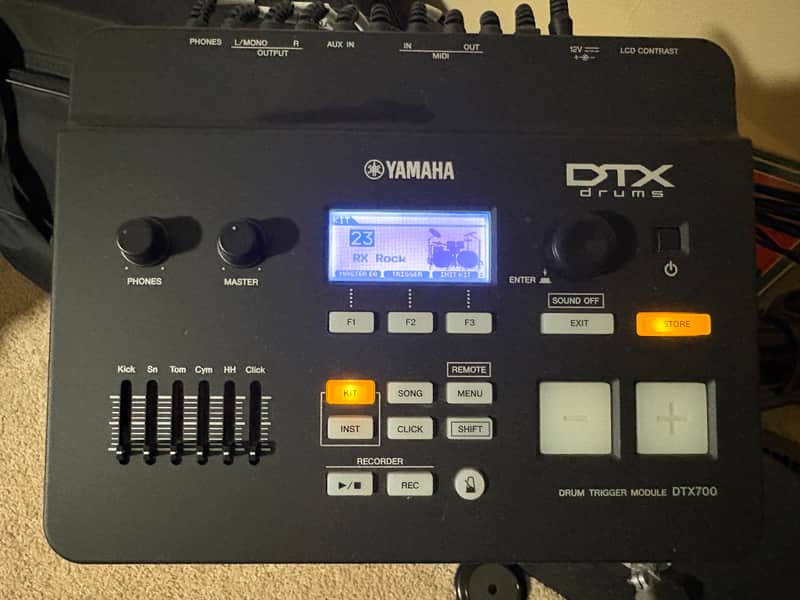 Yamaha DTX-700K Electronic Drum Set 2011 - 2017 - Black image 1
