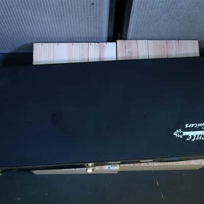 Benavente 200 Series 2003 - Wine Red image 17