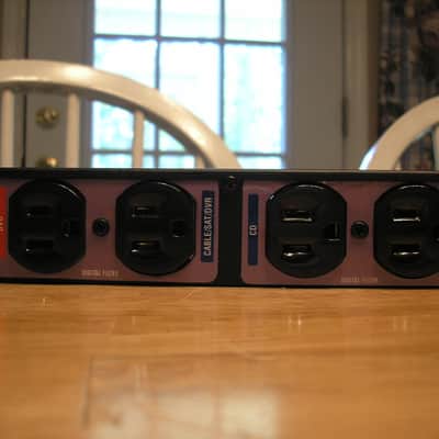 Monster Power Pro 2600 Rack Power Conditioner image 3