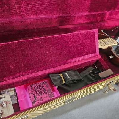 Fender Classic Series ’72 Telecaster Deluxe 2017  - Walnut image 4