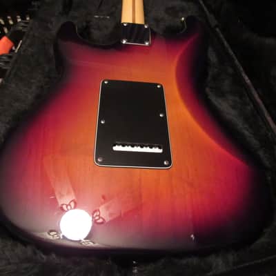 Fender Stratocaster AM SPEC STRAT HSS RW 3TSB 2013 - Tobacco Sunburst image 4