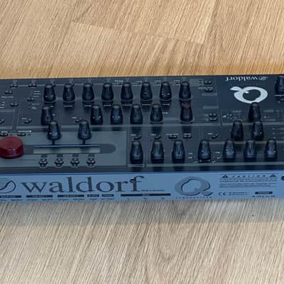 Waldorf Q rack 90s // Beautiful and rare Blue Non-Nextel version image 2