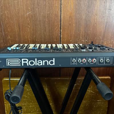 Roland SH-09 vintage analog synthesizer Roland's classic SH-series sh09 w/ bag image 7