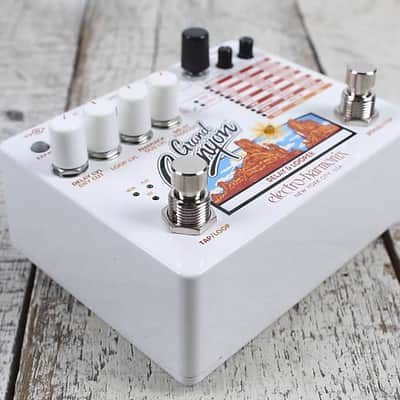 Electro Harmonix Grand Canyon Delay & Looper Pedal Electric Guitar Effects Pedal image 6