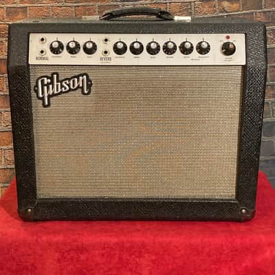 Gibson GA-20RVT Minuteman 12-Watt 1x12" Guitar Combo 1965 - 1967 - Black image 1