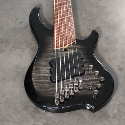 Dingwall Combustion 2023 - Black Burst image 3