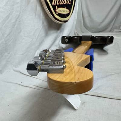 Fender Stratocaster HSS Guitar - MIJ Made In Japan 1987 - 1988 image 25
