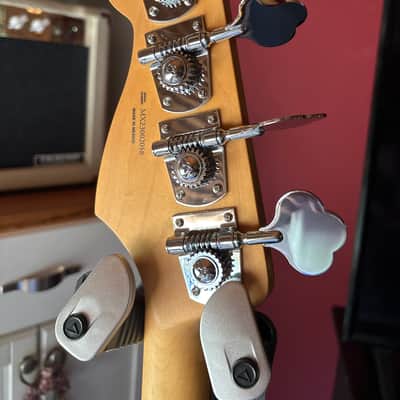 Fender 70’s Vintera DOOMSDAY BASS 2000’s  - Aztec silver image 11