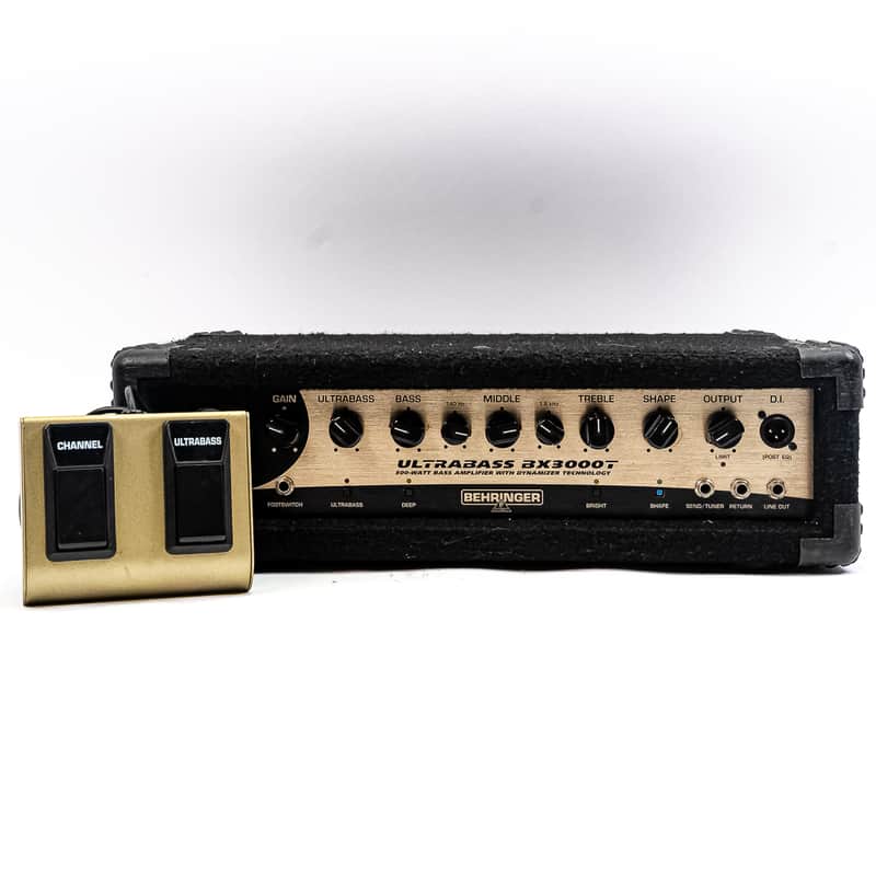 BEHRINGER ULTRABASS BX3000T ベースアンプ Behringer Ultrabass BX3000T 300W Bass Amp Head with Footswitch