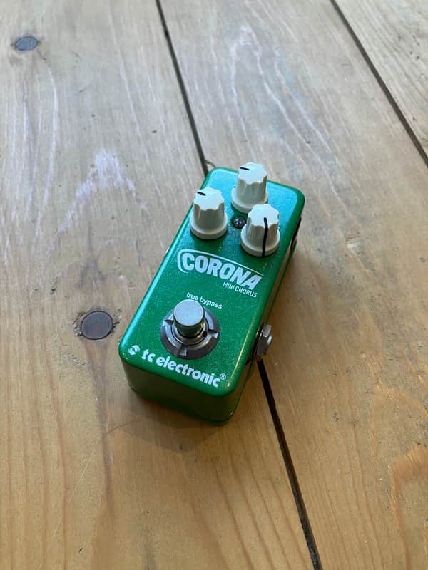 TC Electronic Corona Mini Chorus 2014 - Present - Green image 1