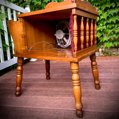 Rotary Connection Solid Maple 2 6x9 guitar 2 speaker cabinet/side table/music sheet holder on legs! 2 vintage 6x9 speakers. Open or closed back optional. 16 ohms. Vintage colonial style. Switchcraft jack. 2026 - Maple Wood image 12