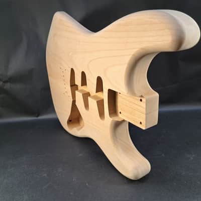 Unfinished Alder SSS Hardtail guitar body - fits Fender Strat Stratocaster necks J2506 image 7
