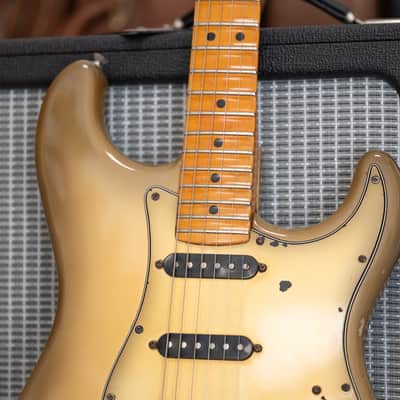 1979 Fender USA American Hardtail Stratocaster - in Antigua Burst image 5