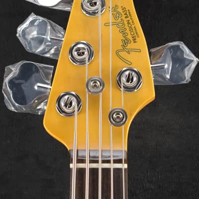 Fender American Professional II Precision Bass V Rosewood Fingerboard Olympic White image 3