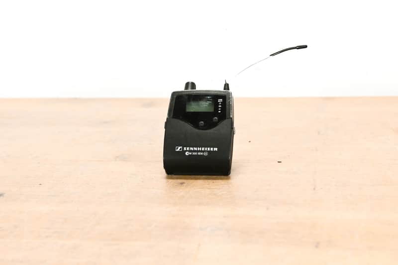 Sennheiser EK 300 IEM G3 Wireless Bodypack Receiver G Range: 566-608 MHz CG0132X image 1