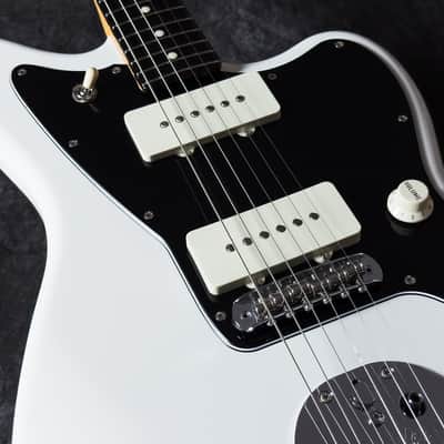 Fender Japan Hybrid II Jazzmaster 2022 - Arctic White - EXCELLENT condition image 6