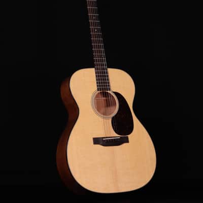 Martin 000-18 Full Gloss, Mahogany, Hardshell Case image 8