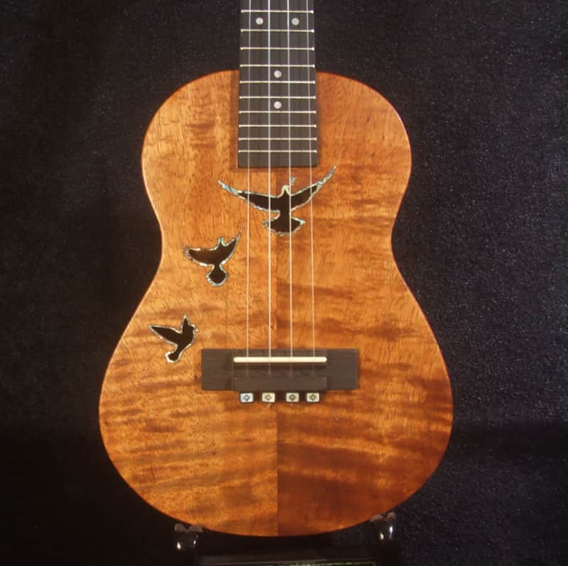 Handcrafted Concert Ukulele, Solid Curly Hawaiian Koa, Doves Soundhole, Soft-bag, Bruce Wei UG15-2939 image 1