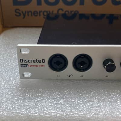 Antelope Audio Discrete 8 Pro Synergy Core 26x32 Thunderbolt USB Interface 2022 - Present - Silver image 2