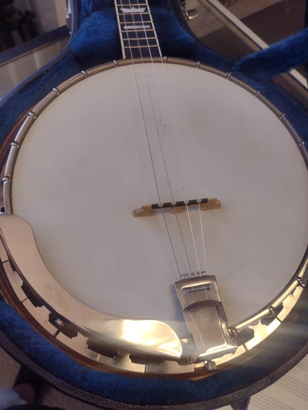 Vega C.F.Martin Tenor Banjo 1970-1979 - Metal and wood image 1