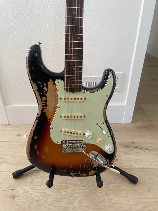 Mike McCready Signature '60 Stratocaster 2021 - 3-Color Sunburst Relic